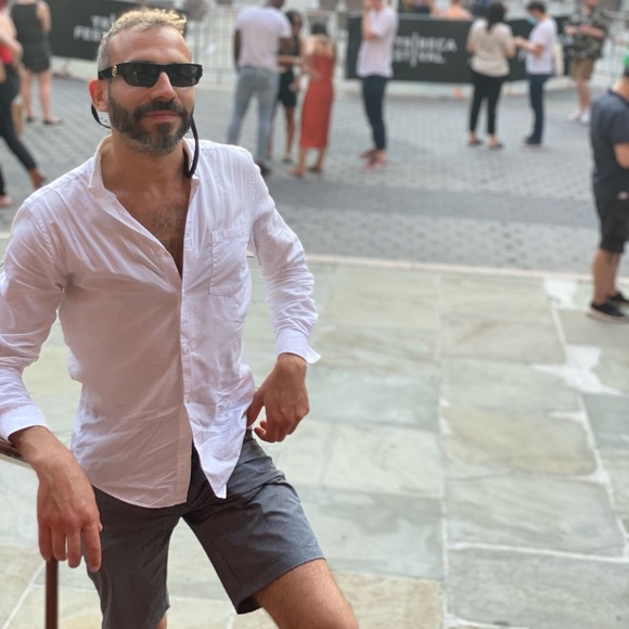 Meet your Posher, Raul - Picture 2 of 2